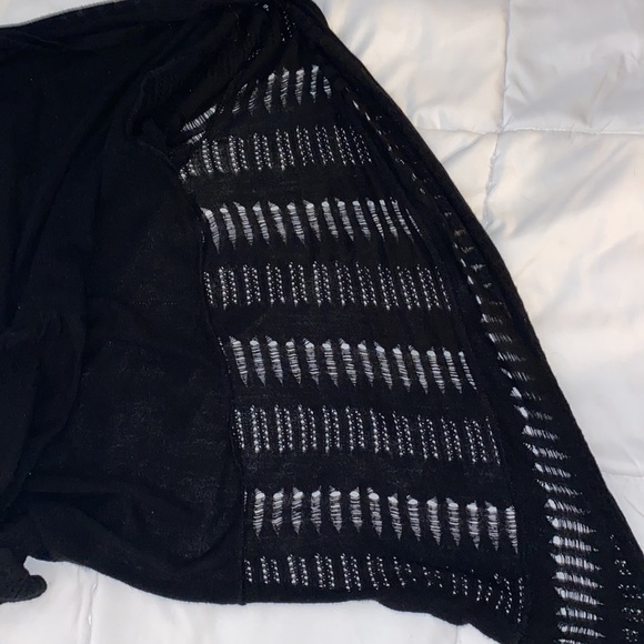 Cardigan - Picture 2 of 3